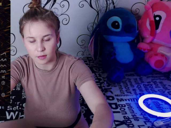 RoyAngela webcam model stream image