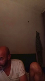 v1380 webcam model stream image