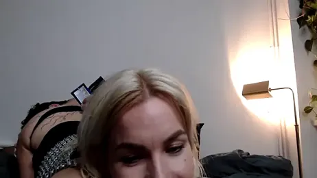 Toussik webcam model stream image