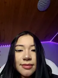 Lulu_Sakura_ webcam model stream image