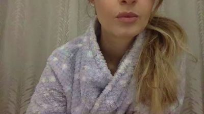 LOOKMEFRAGOLA webcam model stream image