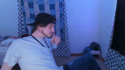 BWCBENZ webcam model stream image
