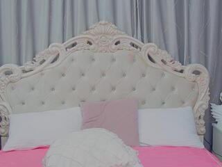 Tina Madisson webcam model stream image