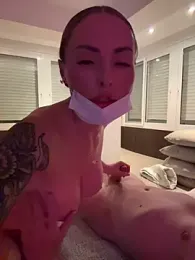 EmaSalis webcam model stream image