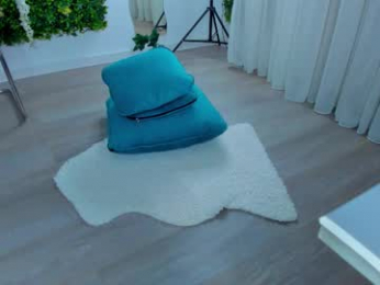 zinasquirts webcam model stream image