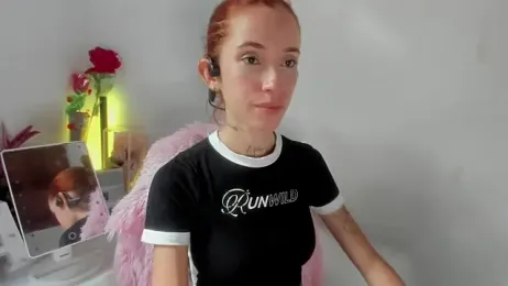 megaanGilr webcam model stream image