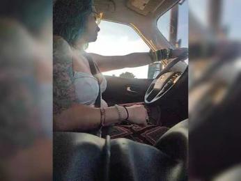 LilahLure webcam model stream image