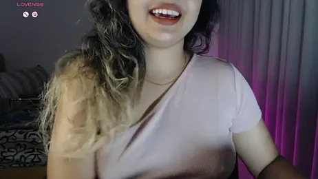 _neesha_414_ webcam stripchat model stream image