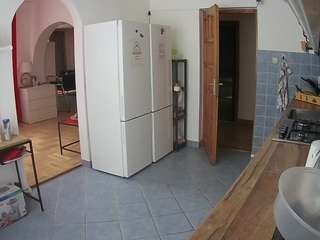 voyeurcam-julmodels-kitchen webcam camsoda model stream image