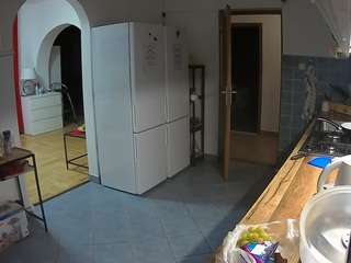 voyeurcam-julmodels-kitchen webcam model stream image