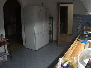 voyeurcam-julmodels-kitchen webcam model stream image