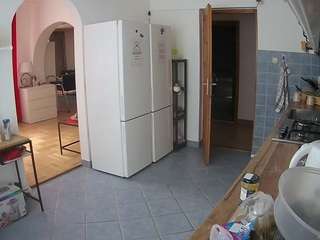 voyeurcam-julmodels-kitchen webcam model stream image