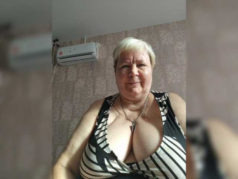 Alena61 webcam model stream image