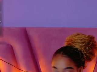petitelittleebonyy webcam model stream image
