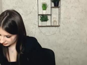 _miaangel_ webcam model stream image