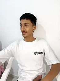 Iam_Delirio webcam model stream image