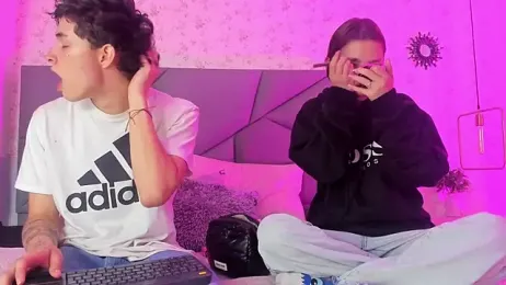 meganandtylerr19 webcam model stream image