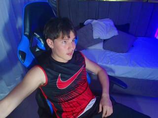 Joshh Velc webcam model stream image