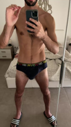Curtis7899 webcam model stream image
