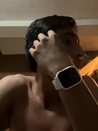 eviltwinyoung webcam model stream image