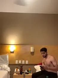 eviltwinyoung webcam model stream image