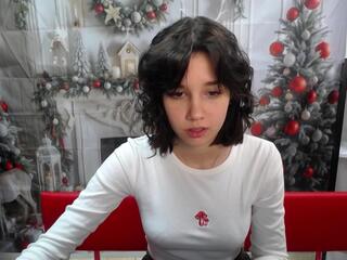 Cruela S webcam model stream image