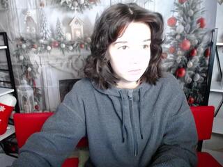 Cruela S webcam model stream image