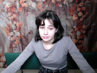 Cruela S webcam model stream image