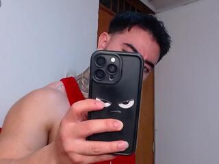 Tommy Blessd webcam model stream image