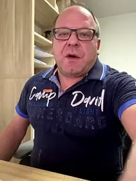 coupleLatinaLovers webcam model stream image