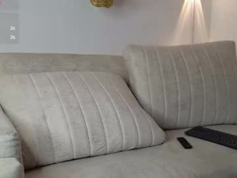 roman_lux webcam model stream image