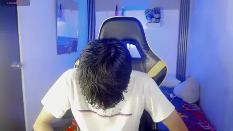 Liarr_ webcam model stream image