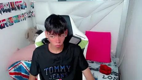 Liarr_ webcam model stream image