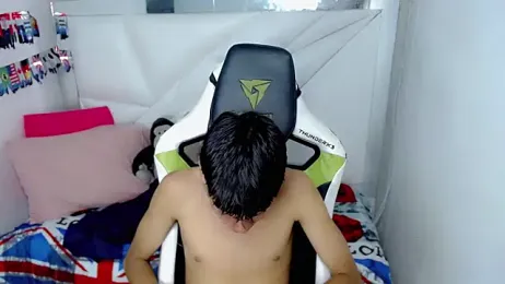 Liarr_ webcam model stream image