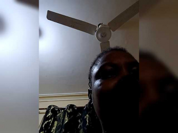 Ebbonyrakael webcam model stream image