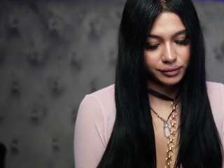 giuliasya webcam model stream image