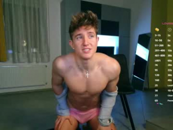 christianlevine_ webcam model stream image