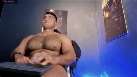 Big_furry_bear13 webcam model stream image