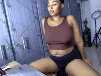 myle_browm webcam model stream image