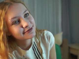 charissebasher webcam model stream image