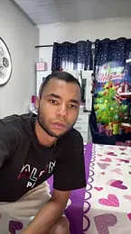 Hot2gether69 webcam model stream image