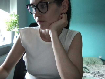 MilaBi-192569 webcam model stream image