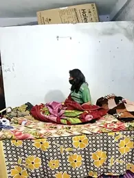 hot_wife_35 webcam model stream image