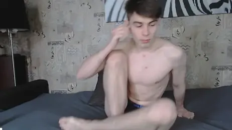 Student_Oliver webcam model stream image