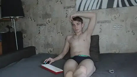 Student_Oliver webcam model stream image