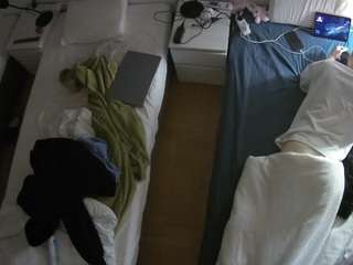 voyeurcam-julmodels-bed-5 webcam model stream image