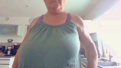 lunaria webcam model stream image