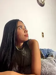 AdharaMiller1 webcam model stream image