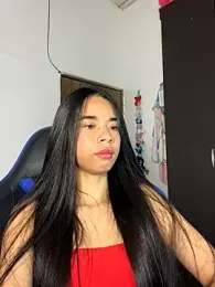 AdharaMiller1 webcam model stream image
