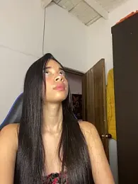 AdharaMiller1 webcam model stream image